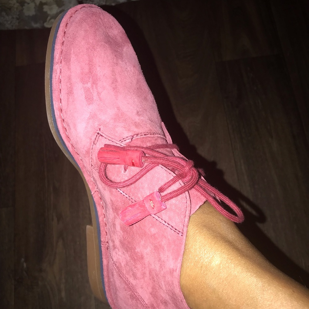 COPY - Suede red hush puppies